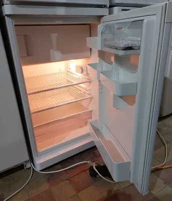 Мини холодильник Midea MR1050W - «Удобный, компактный, бесшумный мини- холодильник для офиса! Рекомендую!» | отзывы