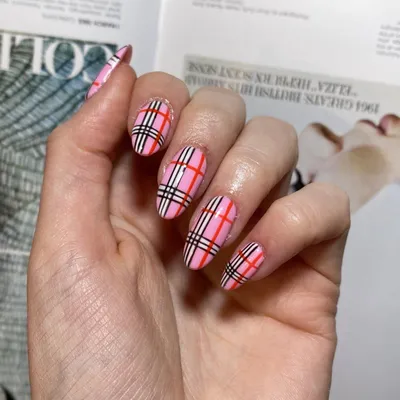 Burberry nails 😍😍 | Instagram