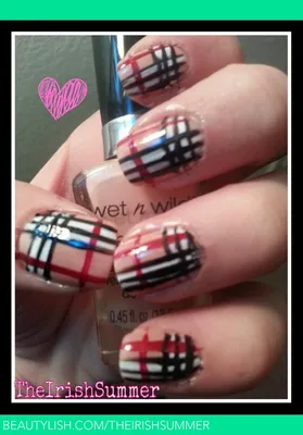 Burberry nails | MissEvieNL | Flickr