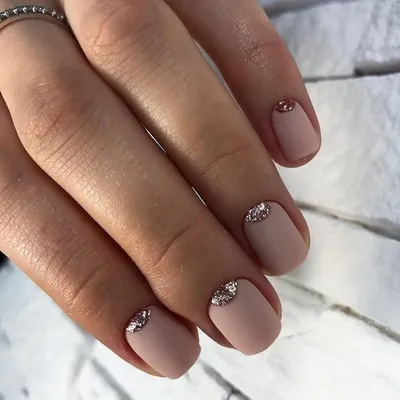 Нежный бежевый маникюр - 20Nails