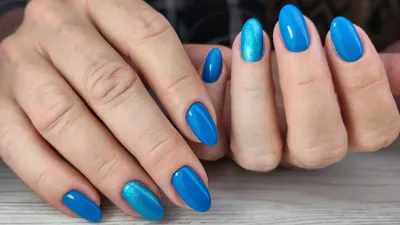 15 Blue Nail Ideas That Will Transport You Somewhere Tropical