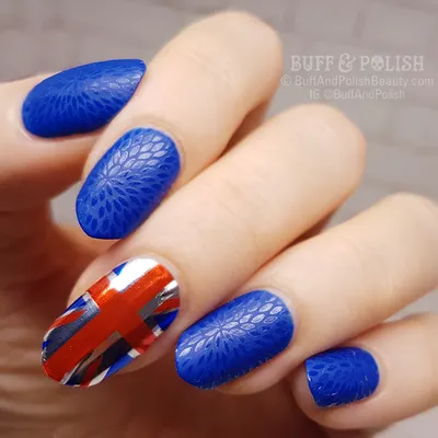 Nail Art Step by Step: Celebratory Jubilee Nails