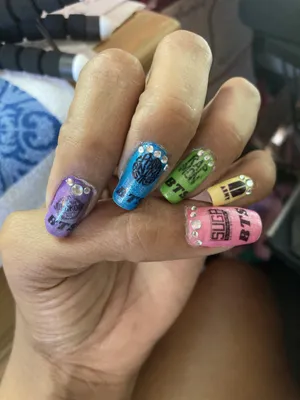 BTS Love Yourself Inspired Handmade Press-on Nails - BTS Official Merch |  BTS Merchandise