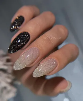 Black and white gradient manicure, matte nail design. Victoria Bandurist -  YouTube