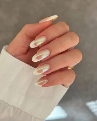 Маникюр в офис: требования, модные оттенки и текстуры • Журнал NAILS