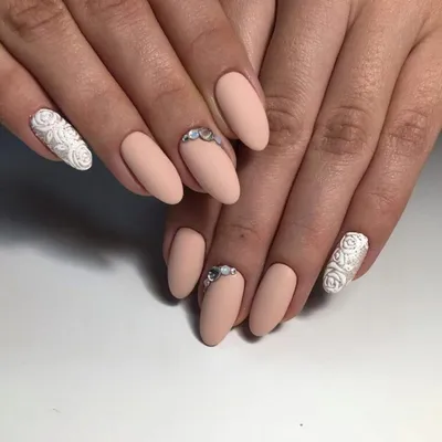 Elegant nails vs. not elegant nails - YouTube