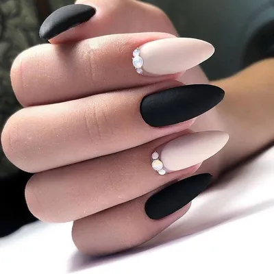 Black and white gradient manicure, matte nail design. Victoria Bandurist -  YouTube