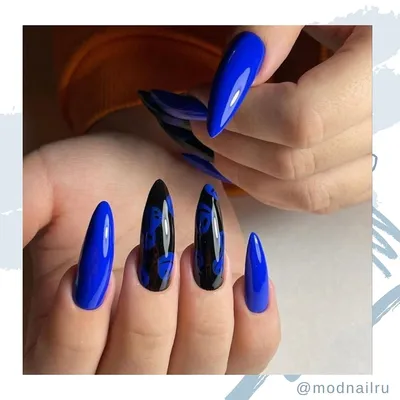 Crystal Nails Ukraine - 💙Модный синий маникюр 2018-2019 гг охватывает  дизайн ногтей синего цвета,💅 который балует женщин чудесными глубокими и  более нежными синими оттенками.💙 Такой маникюр прекрасно дополнит  множество удачных офисных, романтичных,