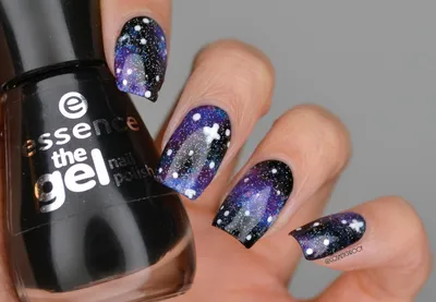 Galaxy Nails Trend: Nail Art Reaches for the Stars – Lavis Dip Systems Inc