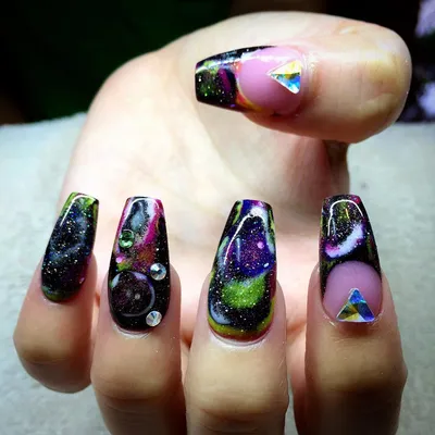 Summer nail art ideas to rock in 2021 : Pretty Galaxy Nails