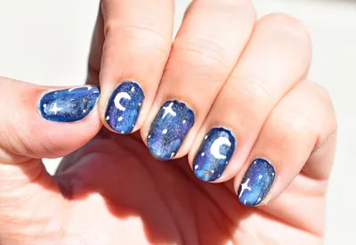 Galaxy nails hi-res stock photography and images - Alamy