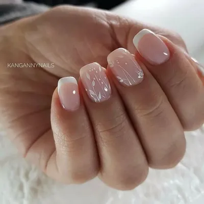 Milky nails дизайны 2021-2022: как создать самый трендовый маникюр  молочными базами, топами и гелями