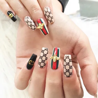 Gucci nails | Chanel nails design, Gucci nails, Chanel nails