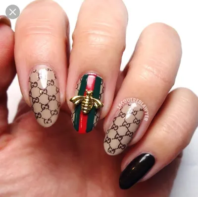 Simple gucci nail design | Gucci nails, Nail jewels, Shiny nails designs