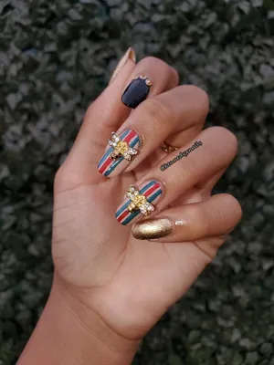 gucci #guccinails #whitenails #nails #nailsofinstagram #naildesigns  #nailonpoint #nailsonfleek #nailjunkie #nailpro #nailmagazine… | Instagram