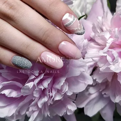 Tesla_nailmaster - Любимчик всех клиентов, камуфляж с блёстками от #grattol  ♥️ • Сменили форму на миндаль • Поработали со скрученными ноготками •  Сделали укрепление ••••••••••••••••••••••••••••••••••••••••• 📍Мервинская,  30 Для записи ко мне на