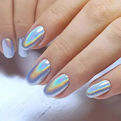 Press On Solid Chameleon Chrome Nails | The Nailest