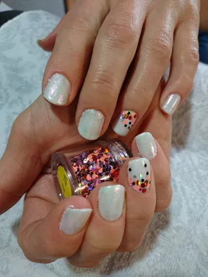 Sophixnail Гель-лак для маникюра с шестигранниками для дизайна ногтей  Confetti Collection 01 Белый 15 ml - купить с доставкой по выгодным ценам в  интернет-магазине OZON (647740503)