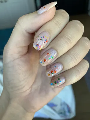 Confetti Nails With Holographic Tape Are An Instant Party - Lulus.com  Fashion Blog