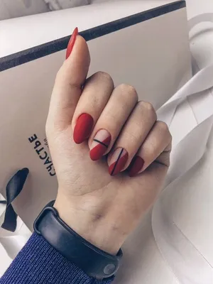 4hands в Крылатском: студия маникюра и педикюра - 💅🏻Матовый маникюр  всегда выглядит сдержанно, аккуратно и очень стильно. Если вы считаете, что  модные матовые ногти идеально подходят только для осенне-зимнего сезона🍁,  где преимущественно