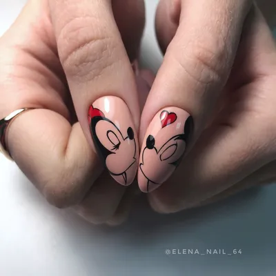 Inna_Nail_art_Liberec - Микки Маус 🐭 шалит 😂 #маникюр #миккимауснаногтях # миккимаус #manikuraliberec #liberec #gelové #nehty #salonangelo #nail |  Facebook