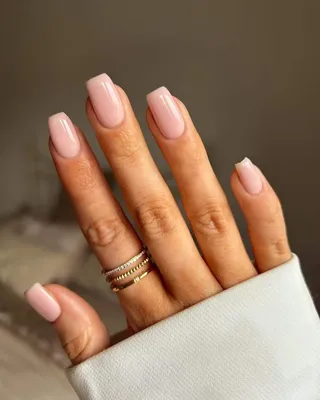 40 Chic Minimalist Nail Designs For Your Next Manicure