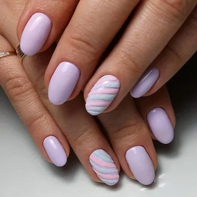 Minimalist nails: How to perfect the beautiful short manicure trend