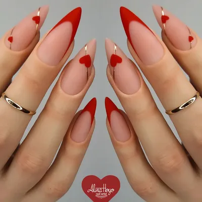 https://globalfashion.md/blog/id452-gothic-valentine-nails-are-the-ironic-trend-for-v-day-haters