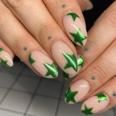 Better than Acrylic: 5 Things to Love About Dip Powder Nails