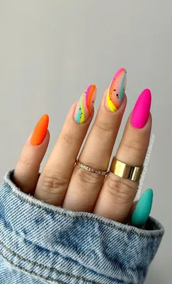 Manicure Monday - Pride Rainbow Accent Nails | See the World in PINK