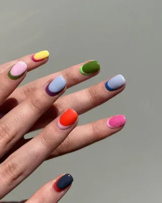 Яркий маникюр радуга молния губы мороженое❤️ | Дизайнерские ногти,  Нейл-арт, Красивые ногти