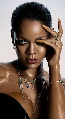 Rihanna's Gold-Gilded Nails are the Star of Garage Magazine's Cover |  Nailpro