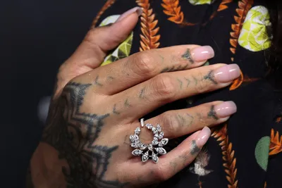 Rihanna Is Giving Short Nails the Spotlight That They Deserve — See Photos  | Glamour UK