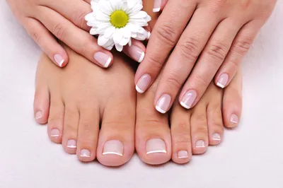 Веденская Nails «Руки в ноги» | #маникюр#маникюридеи#френч | Дзен