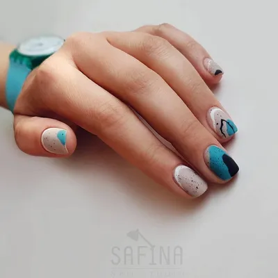 Маникюр с мазками и фольгой/ manicure with foil | Дизайнерские ногти,  Ногти, Маникюр