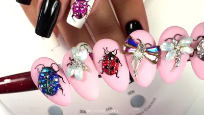 Video lesson on the design of nails. 3D beetle + inlaid with rhinestones.  From Julia Nikitina - YouTube