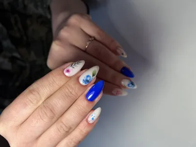 ⠀⠀⠀⠀⠀⠀⠀⠀⠀⠀⠀⠀⠀⠀Zulmira Nail - Как Вы относитесь к тому что на ногтях такие  насекомые? 😉✨ | Facebook