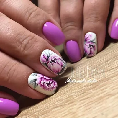 See this Instagram photo by @oxana_merkulova_nails • 109 likes | Nails,  Floral nail art, Floral nails