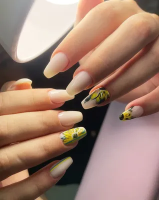 Результат пошуку зображень за запитом \"маникюр с тюльпанами\" | Pretty  nails, Nail art, Stylish nails