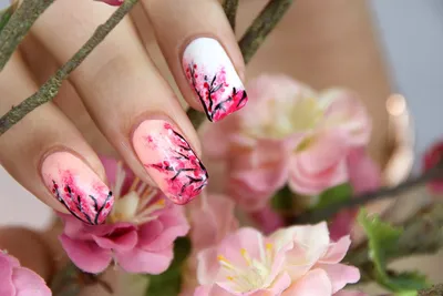 Сакура #nail #nails #ногти #маникюр #рисунок #Япония #nailart #art  #naildesign #design #nailstyle #style #tree #trees #flower #flowers #leaf  #Japan | Tırnak