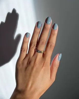 Grey Nail Polish Will Make Your Mani Look So Chic | Who What Wear UK