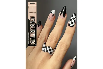 Amazon.com: MUZMAK Reusable Press on Nails Medium Almond (Chess Black)  36Pcs, Fake Nails Kit, Daily, Date, Office, nail glue, christmasnails,  party, stick on nails, red french tip press on nails : Beauty