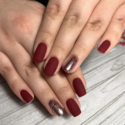 TOP NAILS Маникюр СПб - Растяжка блёстками 💅🏻Мастер Кристина  Серикова#tnkristinaserikova ———————————————————— Запись по телефону  +7(981)185-40-00 И на сайте WWW.TOPNAILS.STUDIO ————————————————————  #topnailsstudio #ногти #шеллак #гельлак ...