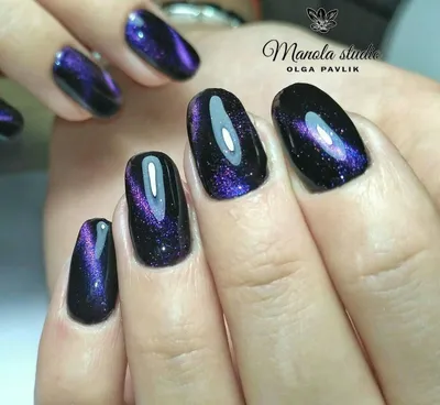 Картинки по запросу маникюр кошачий глаз синий и белый | Pastel nail art,  Latest nail designs, Nail art