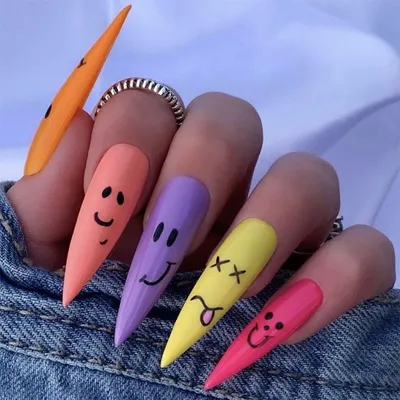 10 Emoji Nail Designs That Will Make Your IRL Mani Happier Than Ever