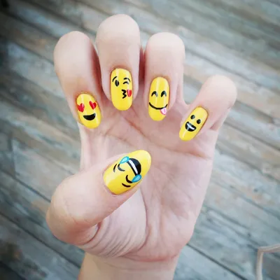 10 Emoji Nail Designs That Will Make Your IRL Mani Happier Than Ever