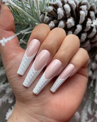 Sweater Nails Are Our Newest Winter Nail Obsession - Brit + Co