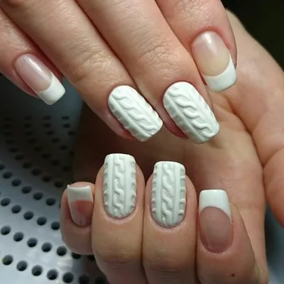 Sweater Nails Are Trending | POPSUGAR Beauty