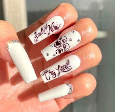 SUN NAILS - Smile line White tip by hand Fresh look 🤍🤍🤍🤍🤍🤍 #sunnails  | Facebook