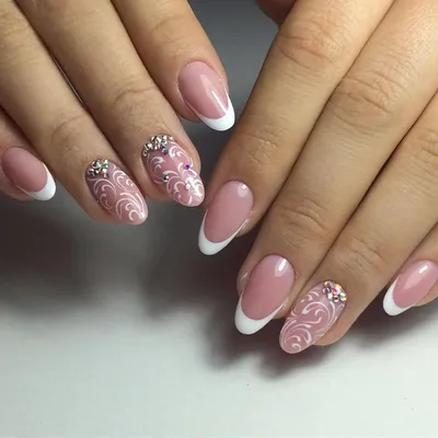 Маникюр в бежевых тонах | French manicure nails, Nail manicure, Manicure